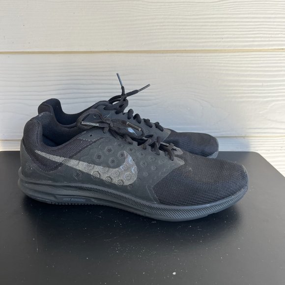 Nike Men's Downshifter 7 Running Shoes Sneakers Size 10 Style 852459-001 - Picture 3 of 13